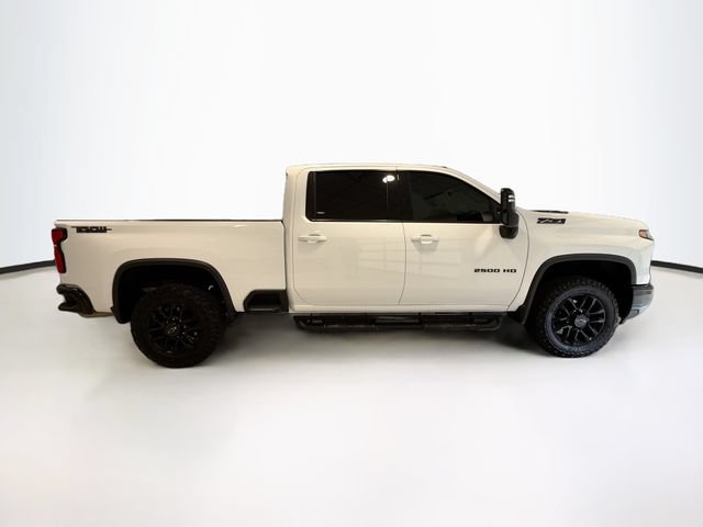 Used 2025 Chevrolet Silverado 2500 LTZ w/ Trail Boss Package AWD/4WD image 8