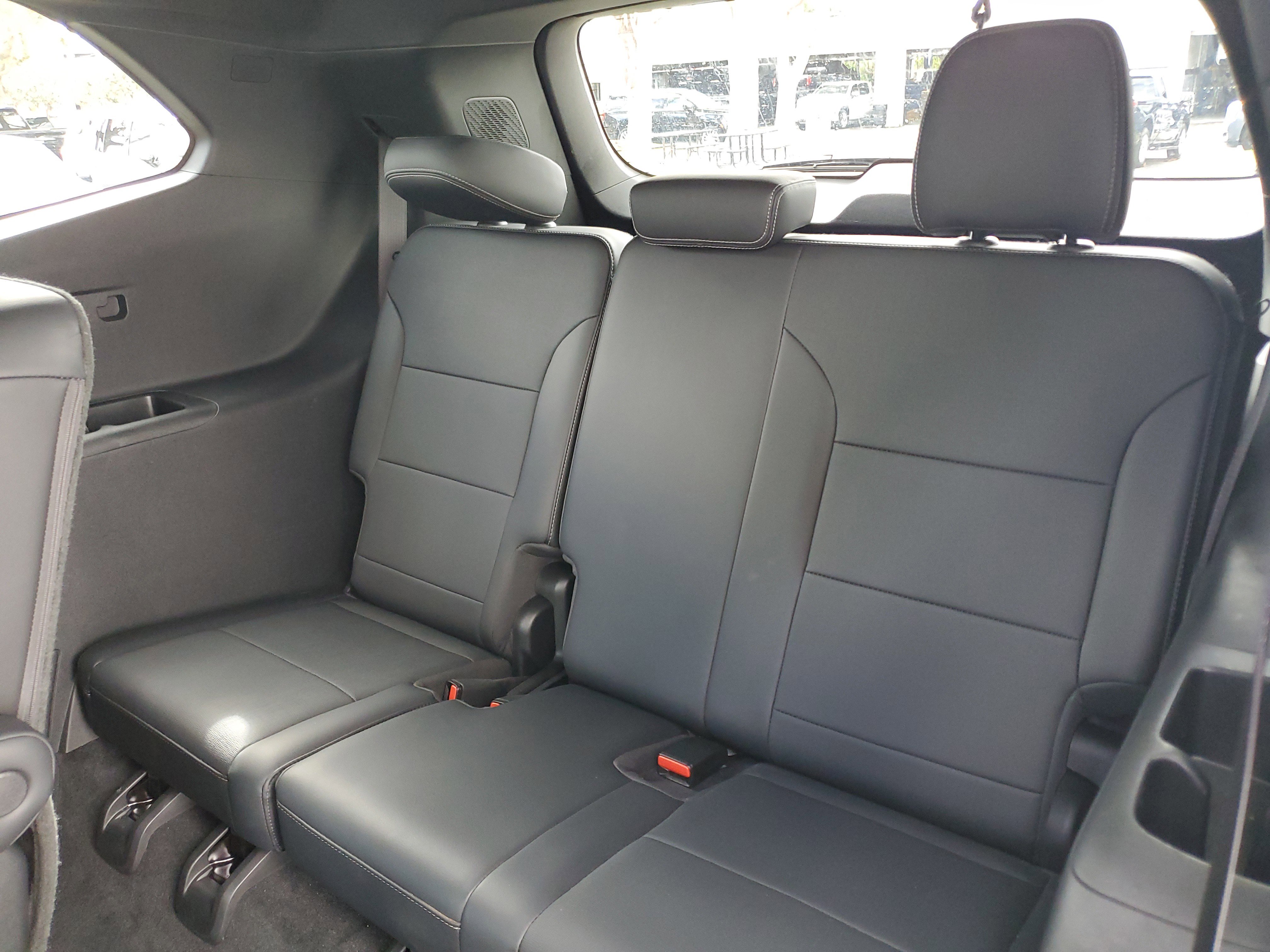 Used 2025 Buick Enclave Preferred image 13