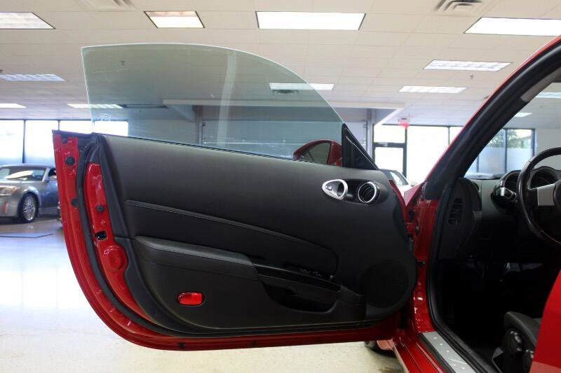 Used 2006 Nissan 350Z Base w/ (N93) Cargo Convenience Pkg image 28