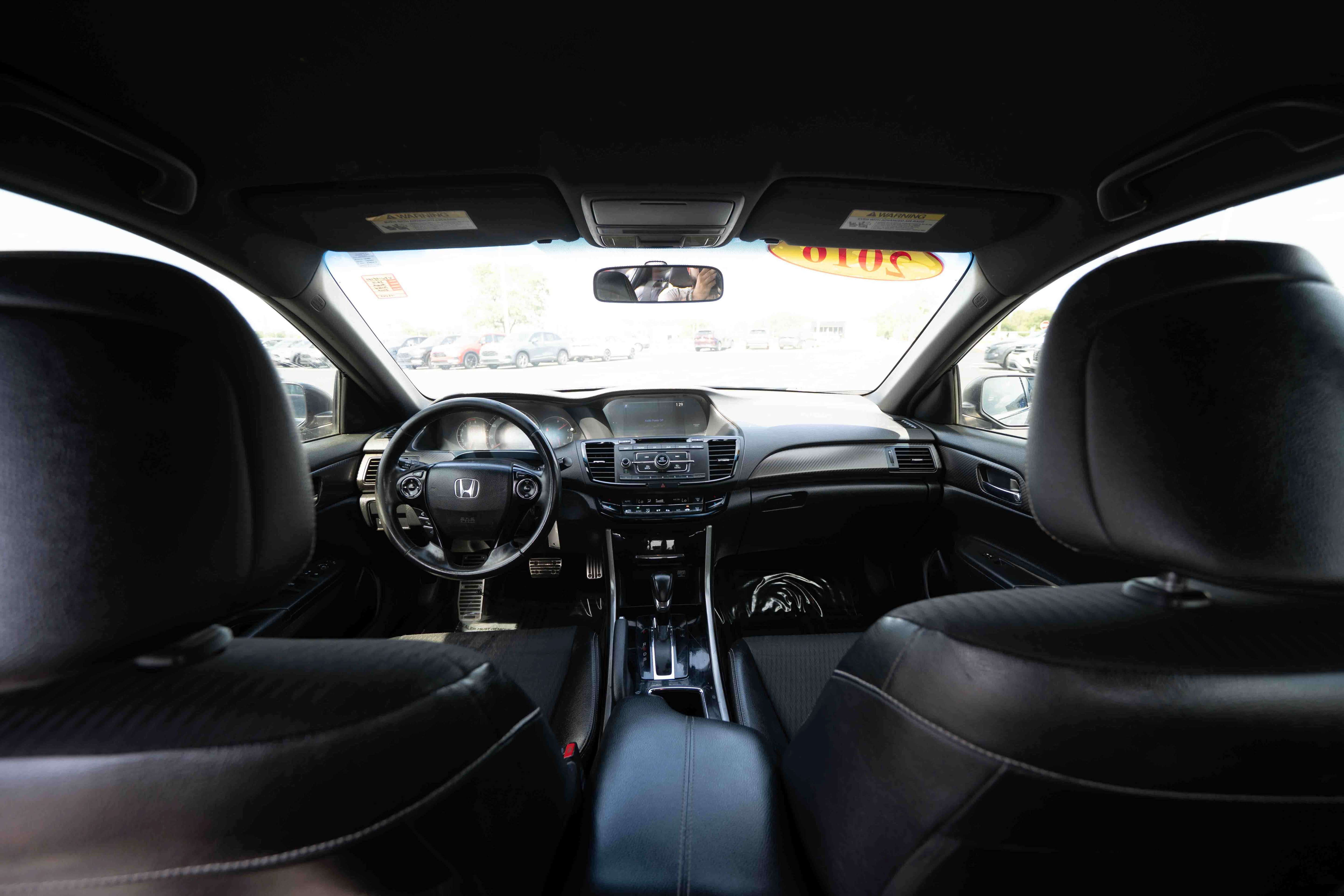 Used 2016 Honda Accord Sport image 19