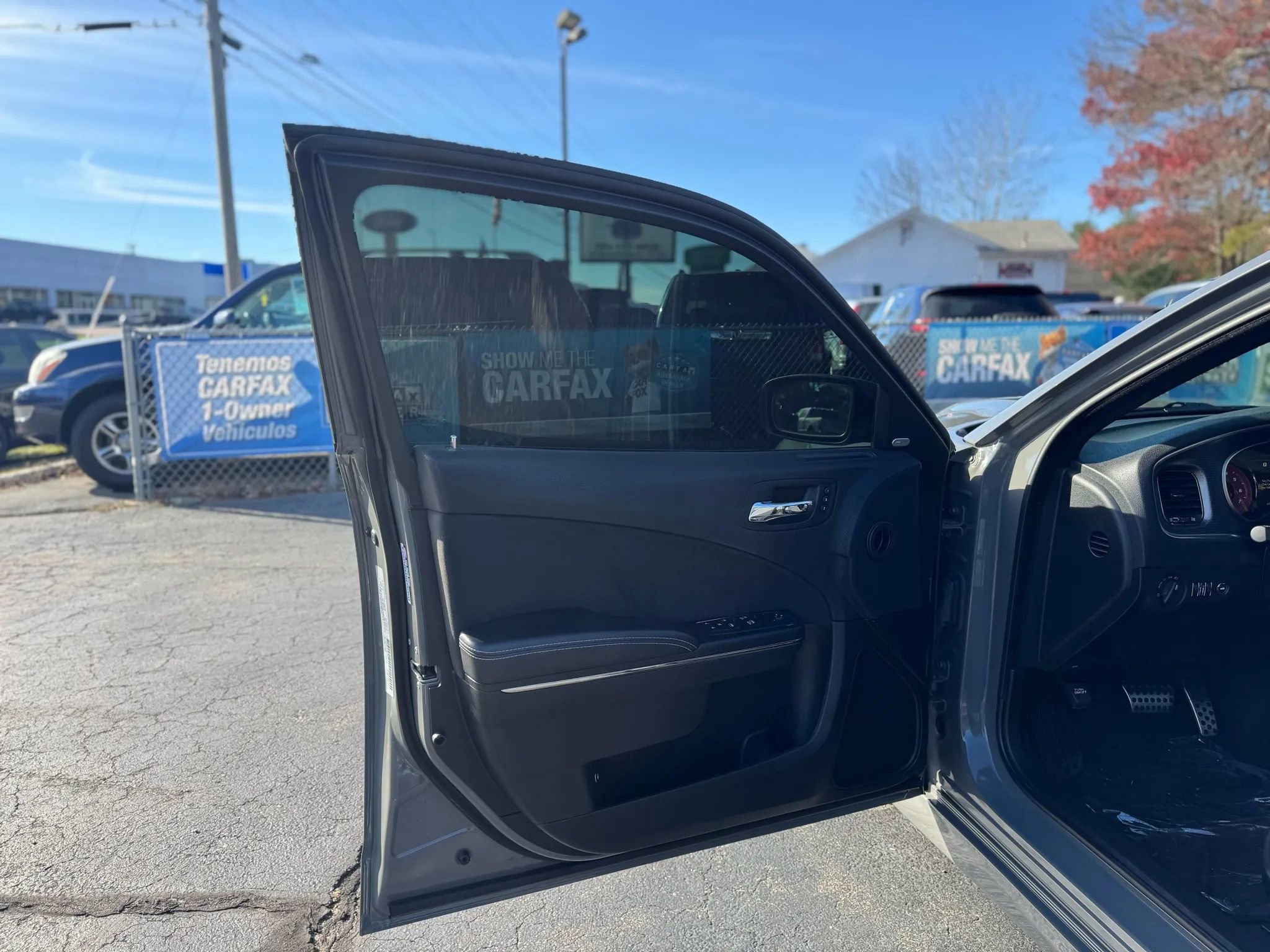 Used 2017 Dodge Charger SRT Hellcat image 11