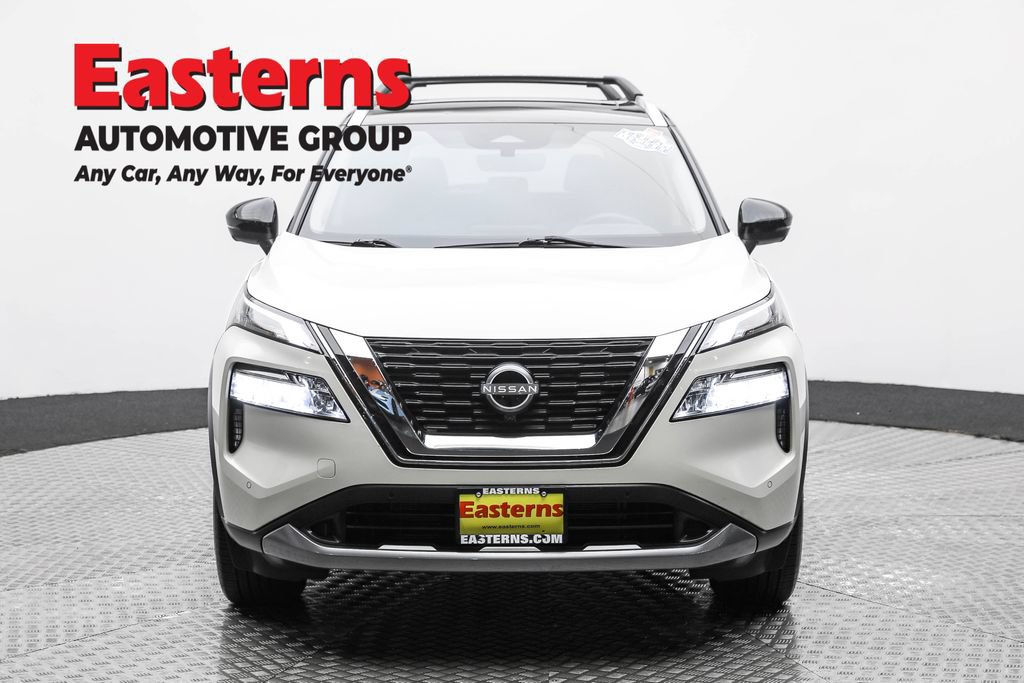 Used 2023 Nissan Rogue SL w/ SL Premium Package AWD/4WD image 2