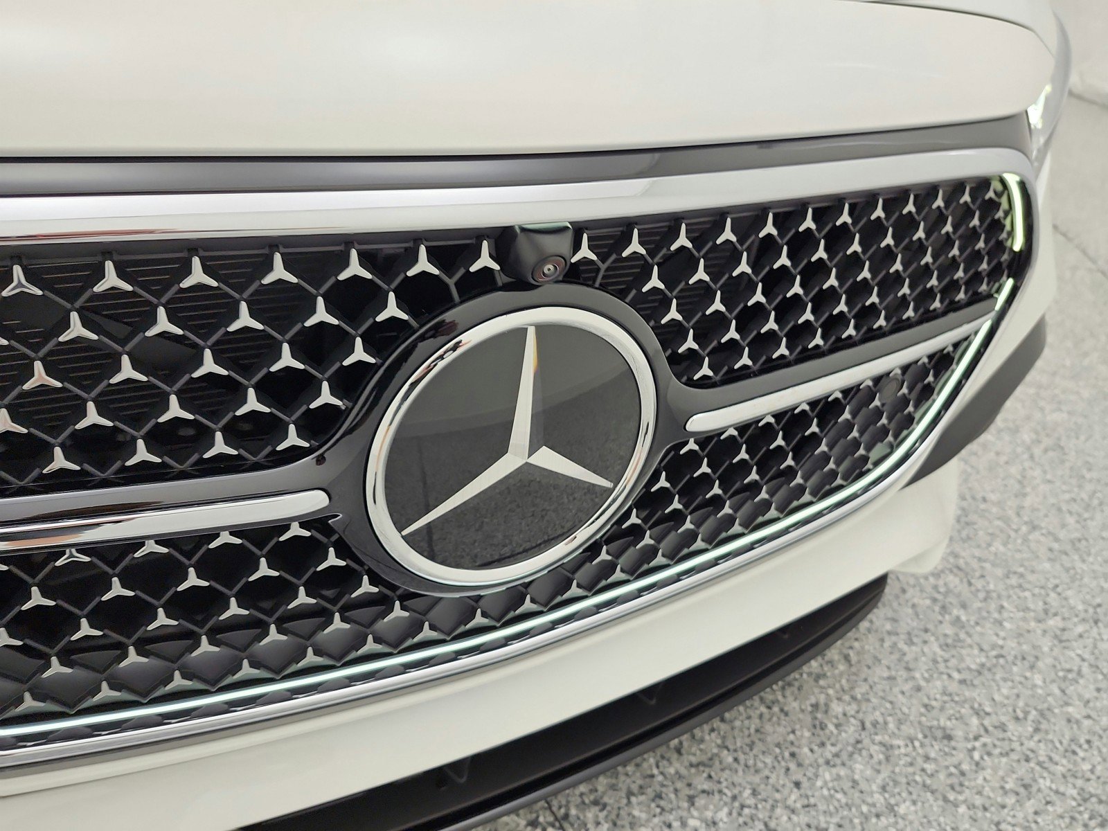 New 2026 Mercedes-Benz E 450 4MATIC Sedan image 14