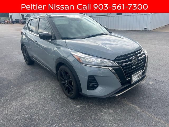 Certified 2021 Nissan Kicks SR FWD image 1