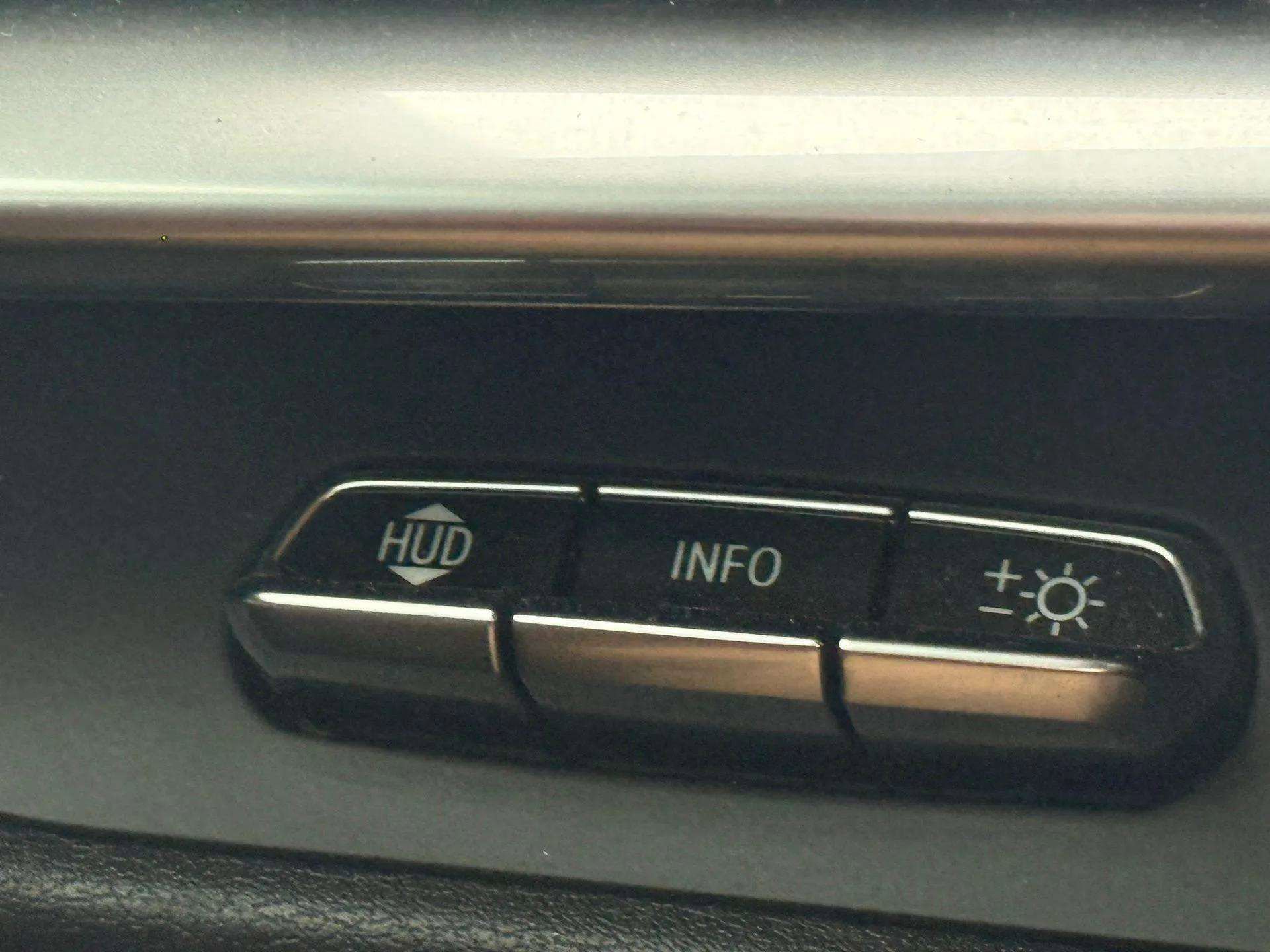 Used 2021 Chevrolet Corvette Stingray Preferred Cpe w/ 2LT image 38