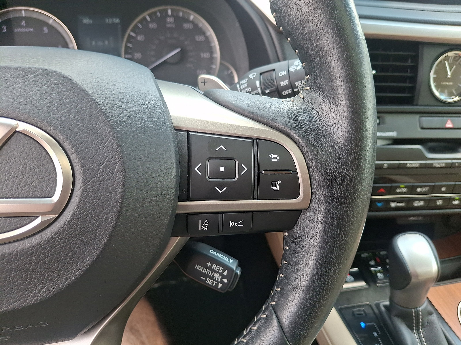 Used 2021 Lexus RX 350 AWD w/ Premium Package image 22