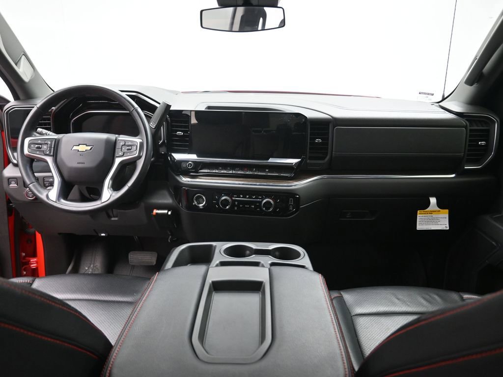 Used 2024 Chevrolet Silverado 1500 LT image 16