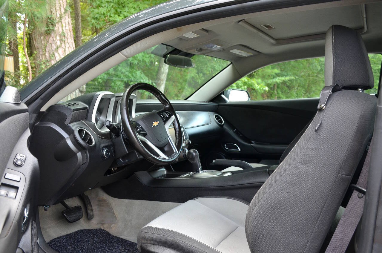 Used 2014 Chevrolet Camaro LT w/ RS Package RWD image 11