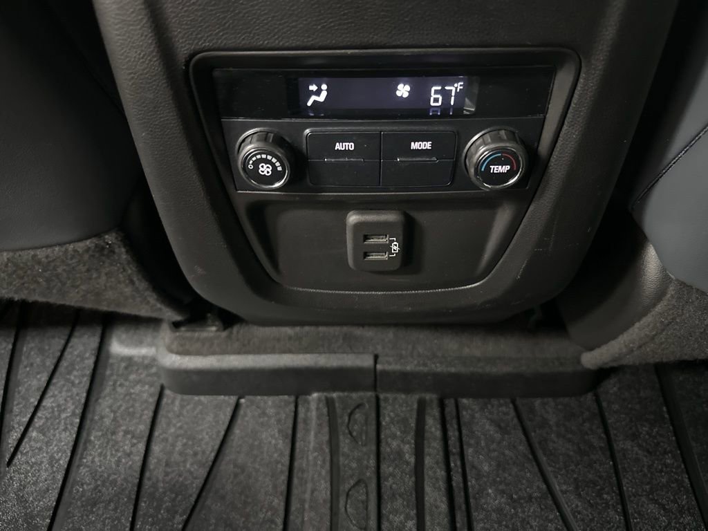 Used 2021 Buick Enclave Essence w/ LPO, Floor Liner Package image 38
