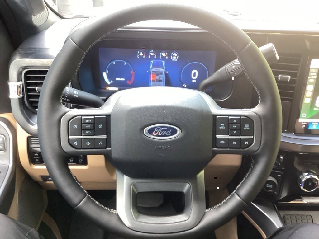 New 2025 Ford F250 Lariat w/ Black Appearance Package image 47