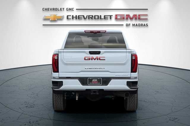 New 2026 GMC Sierra 2500 Denali w/ Denali Reserve Package AWD/4WD image 4
