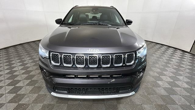 Used 2024 Jeep Compass Limited AWD/4WD image 8