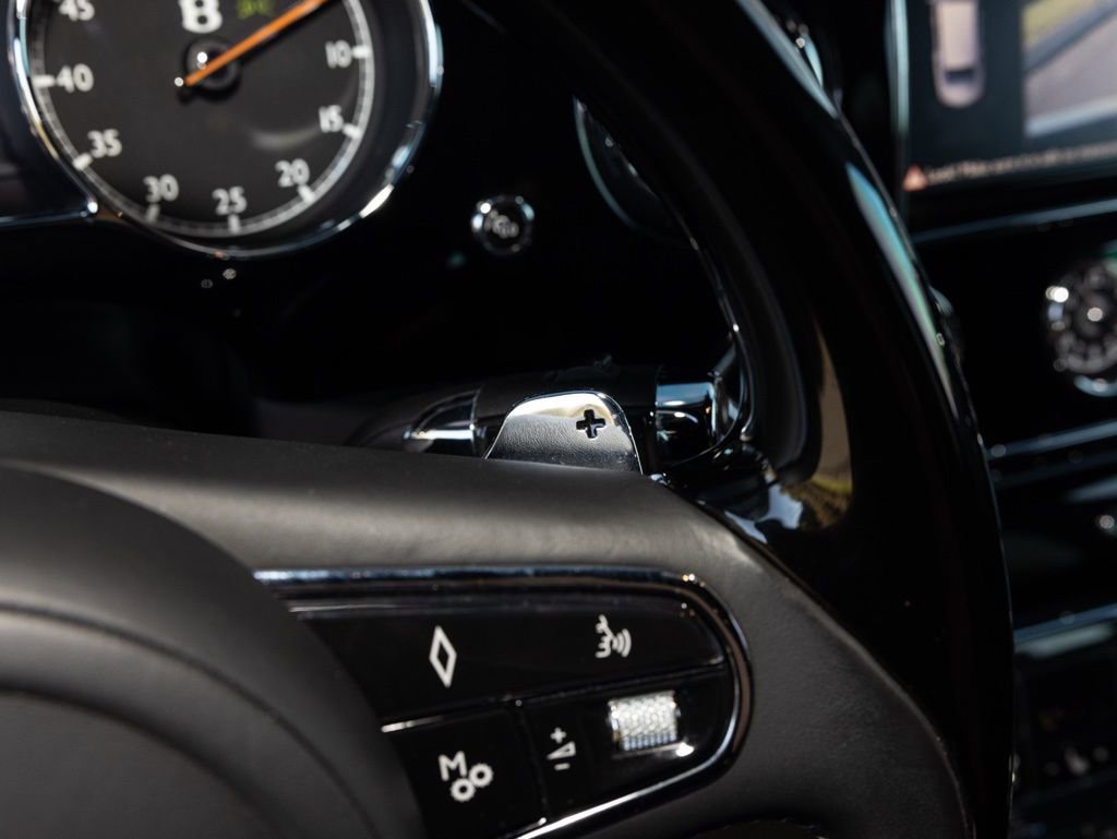 Used 2020 Bentley Mulsanne image 35