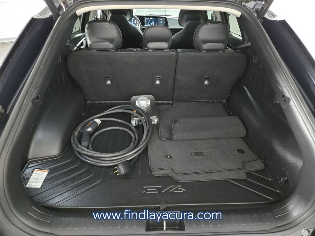 Used 2022 Kia EV6 Wind RWD image 16