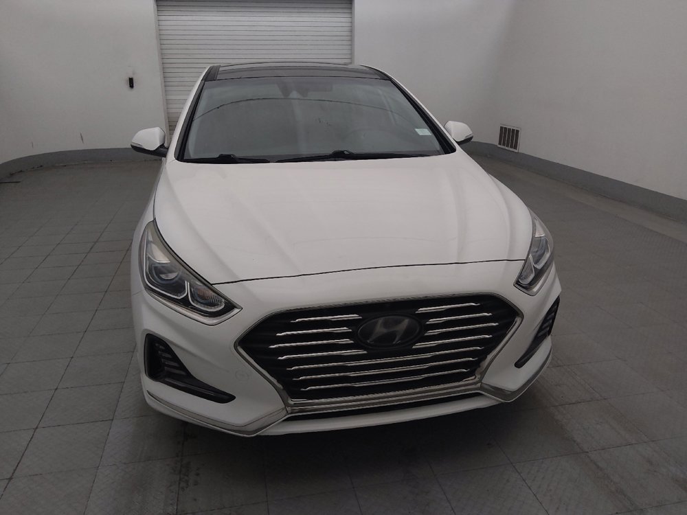 Used 2019 Hyundai Sonata Limited w/ Ultimate Package 02 FWD image 14