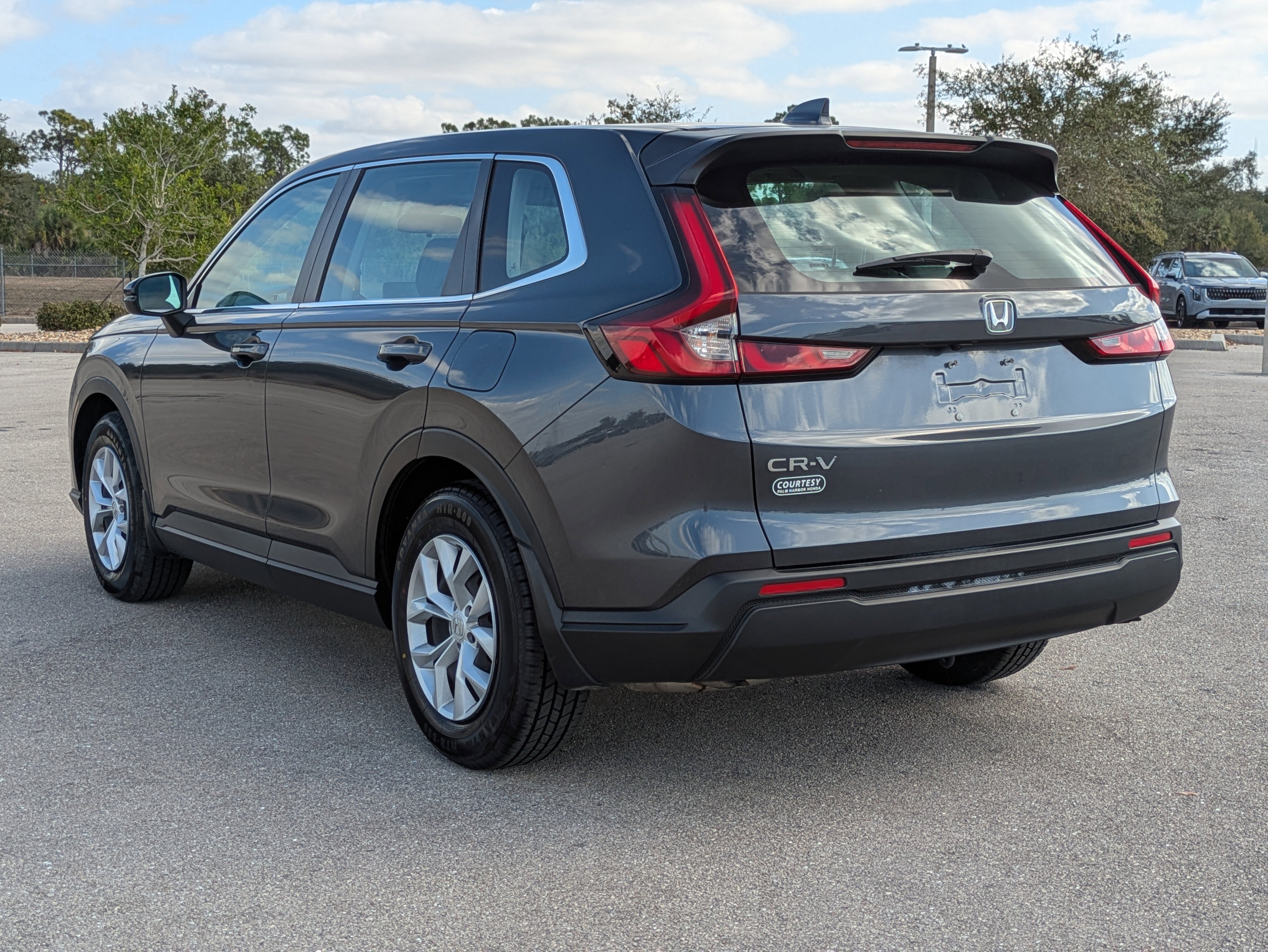 Used 2024 Honda CR-V LX image 7
