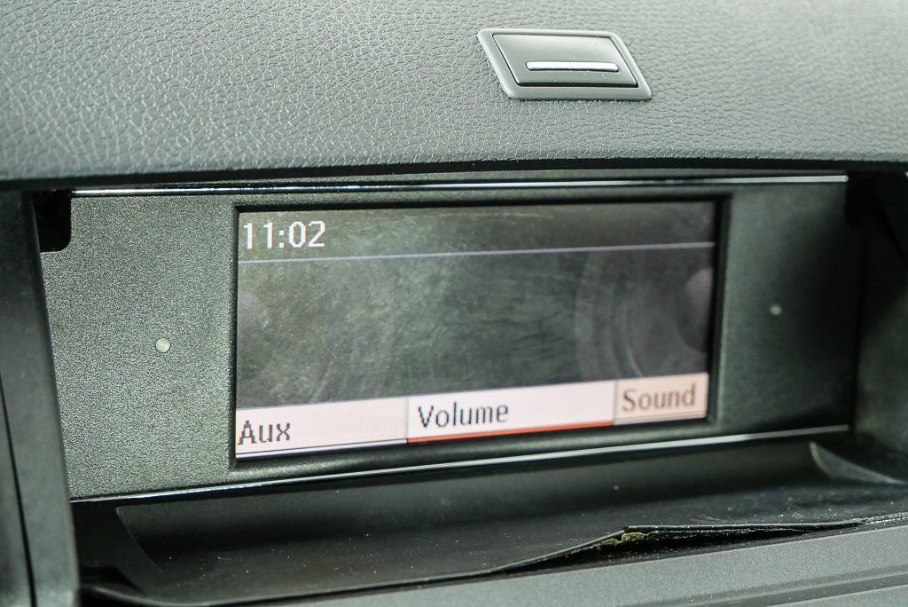 Used 2011 Mercedes-Benz C 300 Sedan image 13