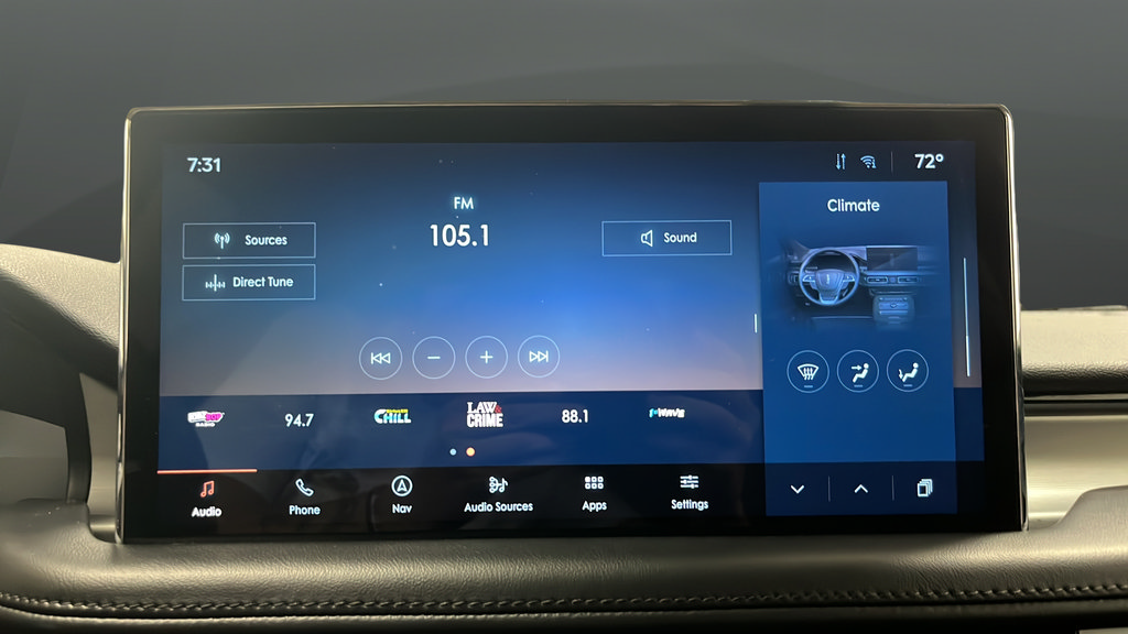 Used 2023 Lincoln Nautilus AWD w/ Premium Package image 31