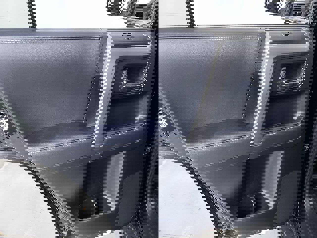 Used 2024 Toyota 4Runner SR5 Premium image 21