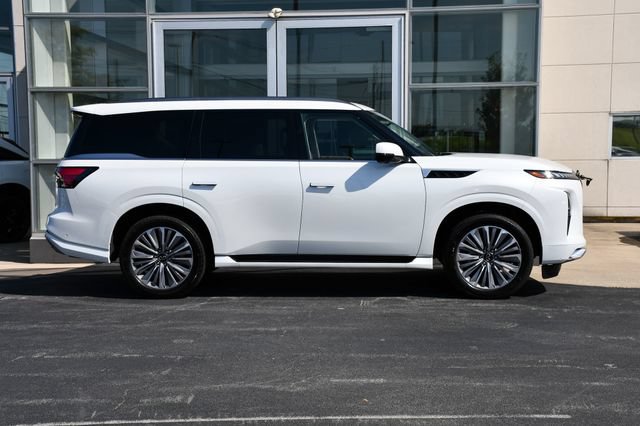Used 2025 INFINITI QX80 Luxe AWD/4WD image 7
