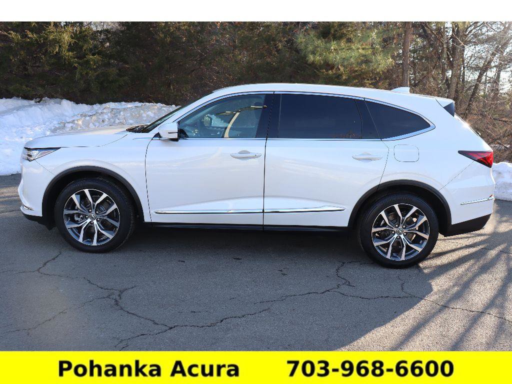 Used 2023 Acura MDX SH-AWD w/ Technology Package image 4