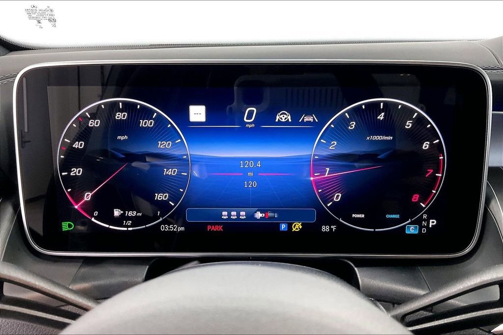 Used 2026 Mercedes-Benz GLC 300 4MATIC image 24