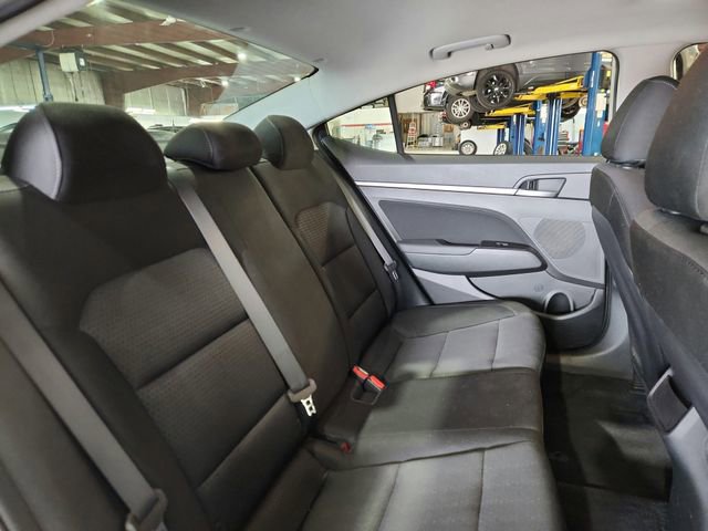 Used 2017 Hyundai Elantra Value Edition w/ Cargo Package FWD image 22