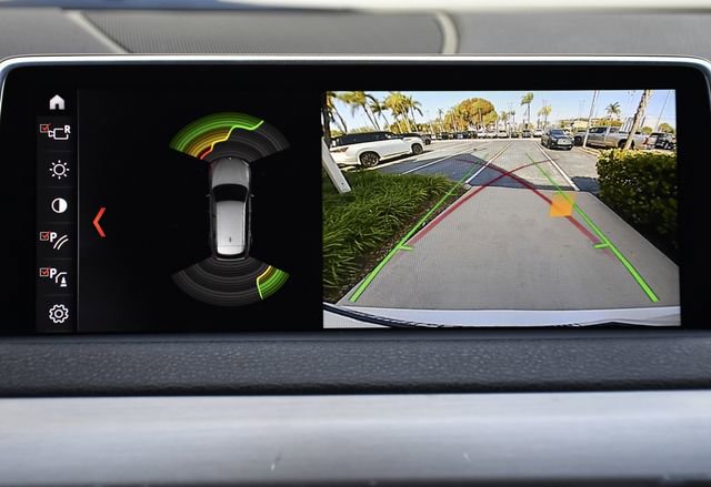 Used 2018 BMW X5 sDrive35i w/ Driving Assistance Package image 18