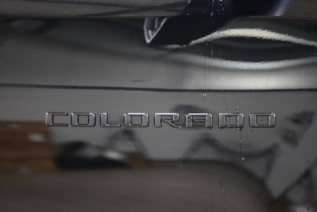 New 2026 Chevrolet Colorado ZR2 w/ Technology Package AWD/4WD image 19