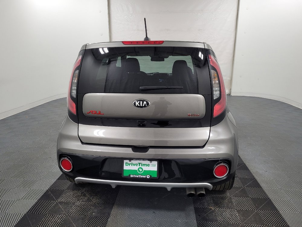 Used 2019 Kia Soul ! FWD image 7