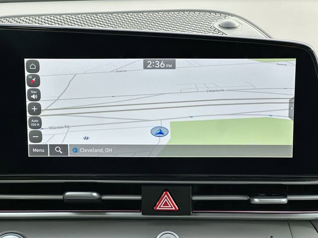 Used 2024 Hyundai Elantra SEL image 21