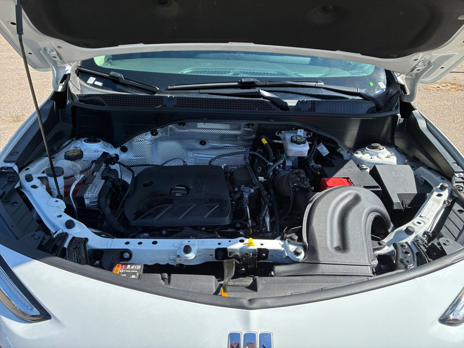 Used 2025 Buick Encore GX Preferred image 30
