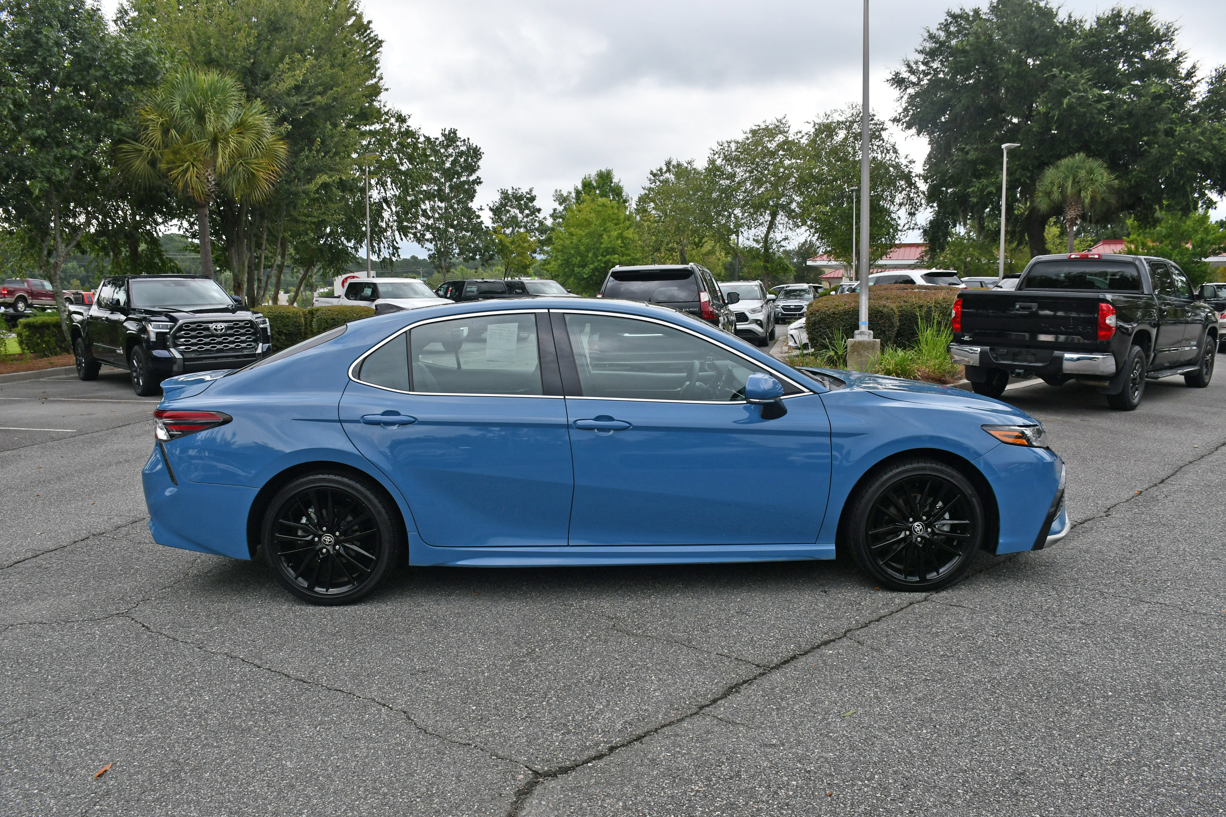 Certified 2023 Toyota Camry XSE w/ Navigation Package FWD image 5