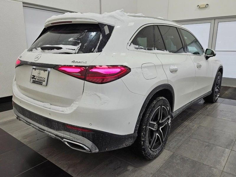 New 2026 Mercedes-Benz GLC 300 4MATIC image 2
