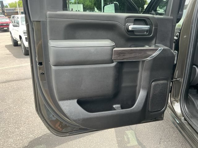 Used 2022 Chevrolet Silverado 2500 LTZ w/ LTZ Premium Package AWD/4WD image 18