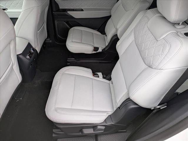 New 2026 Ford Explorer Platinum AWD/4WD image 16