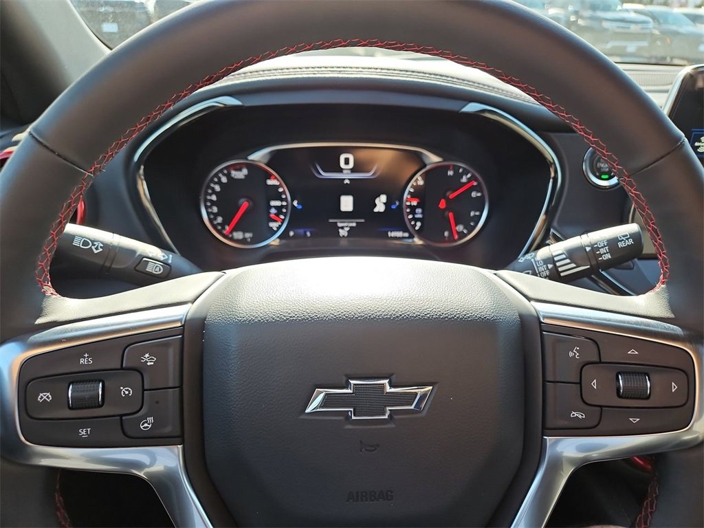 Used 2024 Chevrolet Blazer RS w/ Enhanced Convenience Package image 11