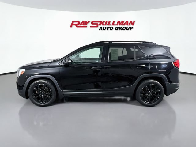 Used 2020 GMC Terrain SLE w/ Driver Convenience Package FWD image 4