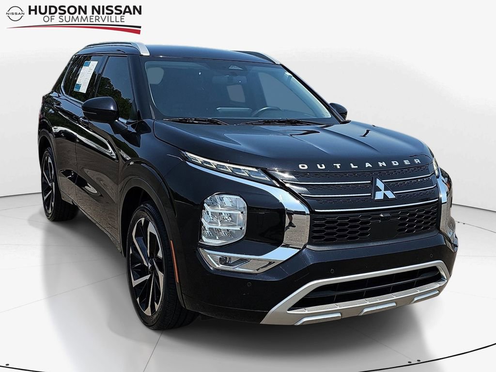 Used 2022 Mitsubishi Outlander SEL AWD/4WD image 1