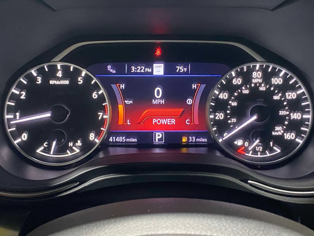 Used 2023 Nissan Maxima SR w/ Sport Mat Group FWD image 27