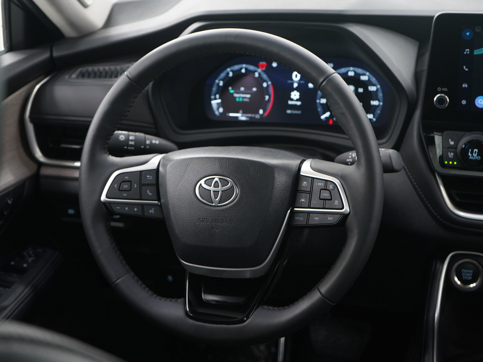 Used 2025 Toyota Grand Highlander AWD image 15