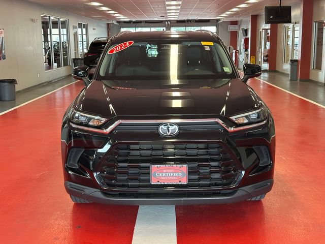 Certified 2024 Toyota Grand Highlander AWD image 8