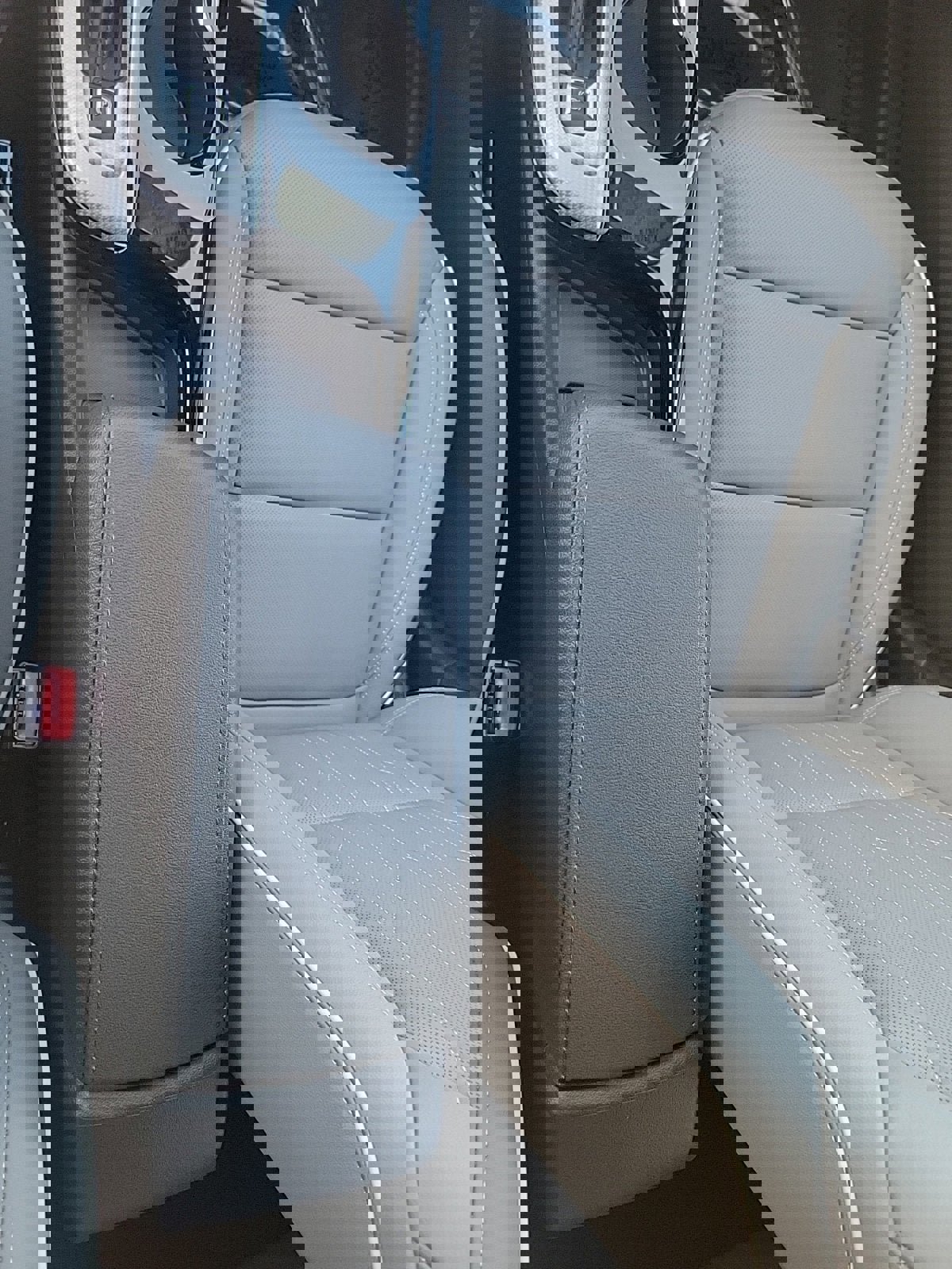 New 2026 Buick Envista Avenir image 18