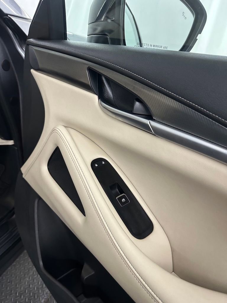 Used 2023 INFINITI QX60 Luxe image 44