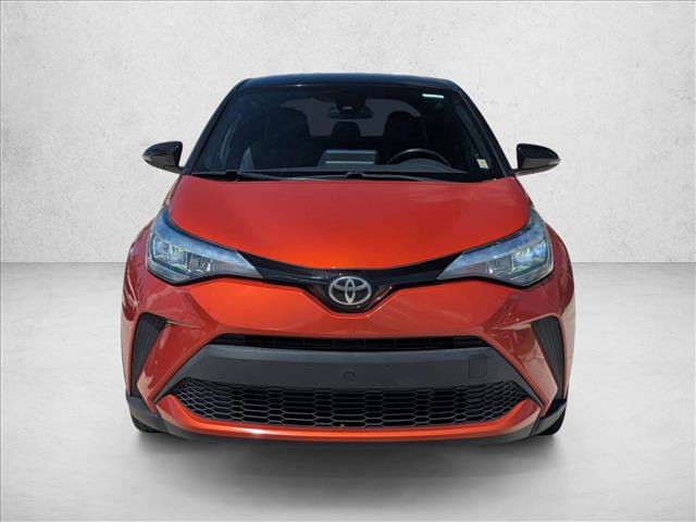 Used 2020 Toyota C-HR XLE image 2
