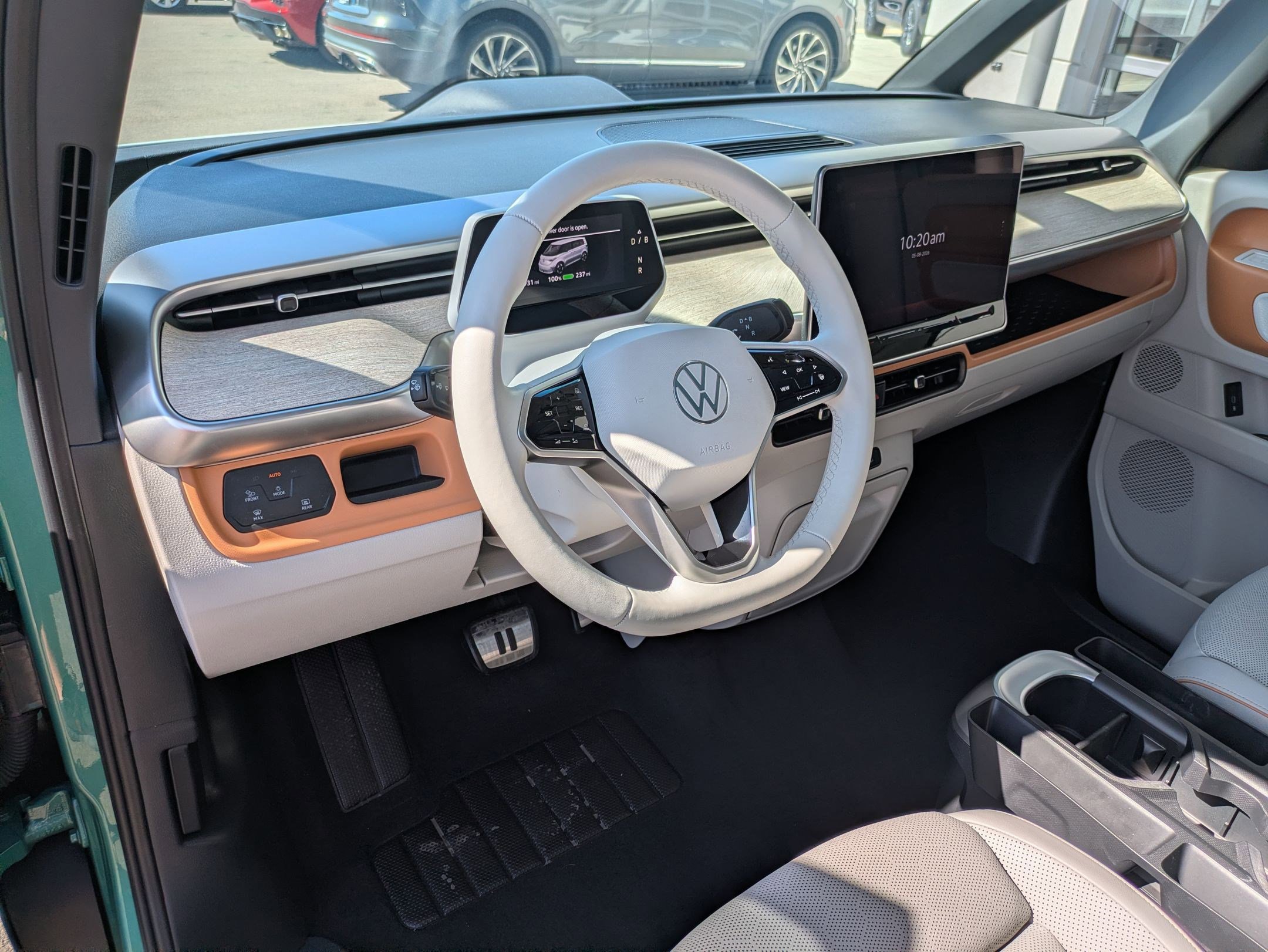 Used 2025 Volkswagen ID. Buzz 1st Edition w/ Cupholders Package AWD/4WD image 17