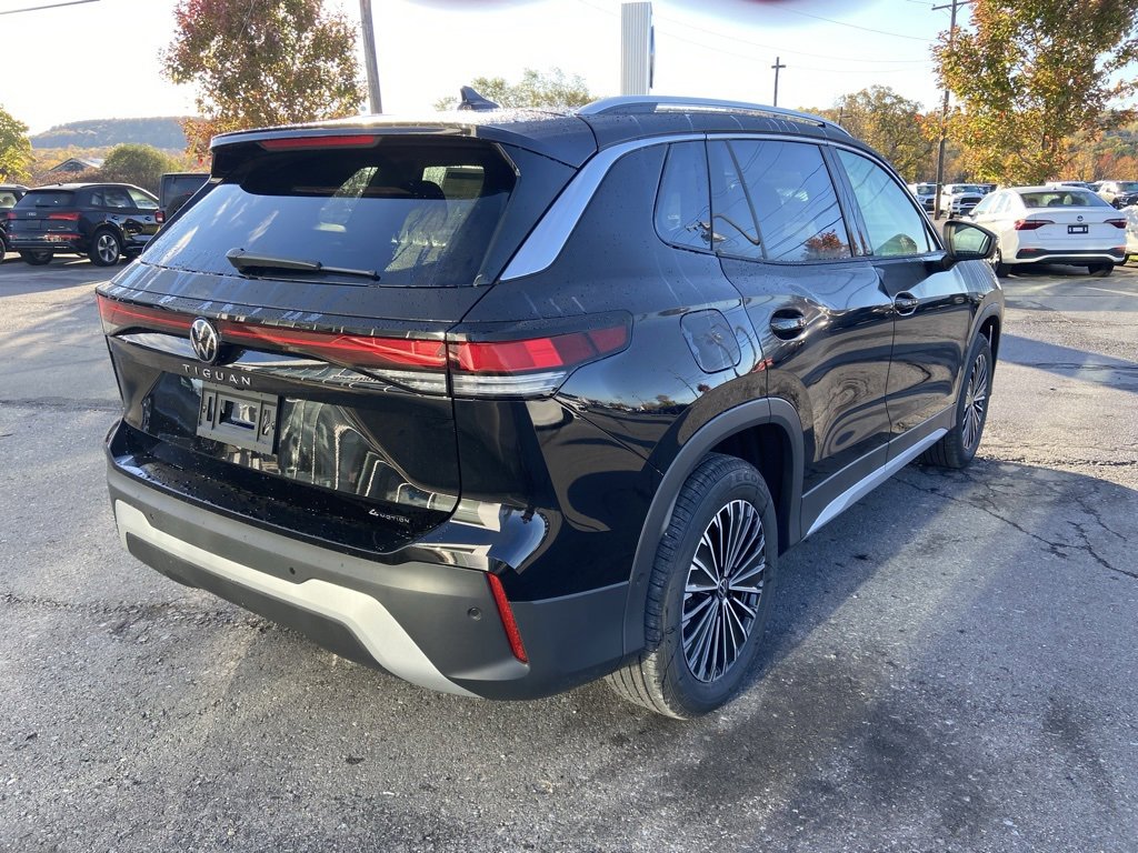 New 2026 Volkswagen Tiguan S image 4