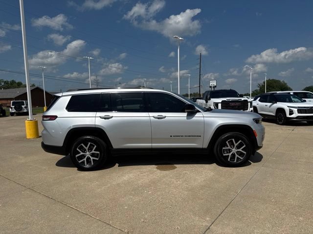 Used 2024 Jeep Grand Cherokee L Limited w/ Luxury Tech Group II AWD/4WD image 8