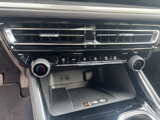 New 2026 Chevrolet Traverse LT w/ Driver Confidence Package image 27