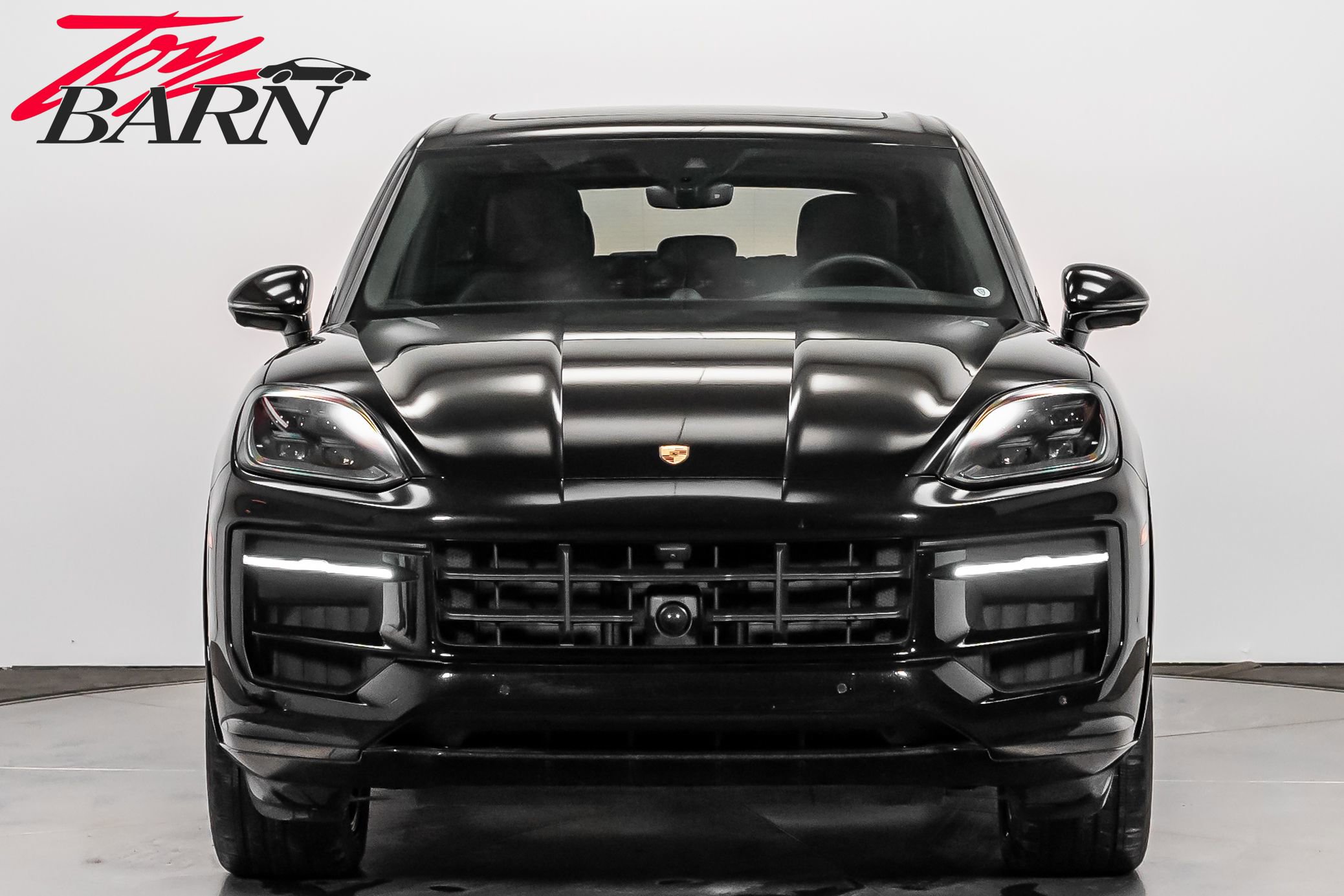 Used 2025 Porsche Cayenne GTS image 8